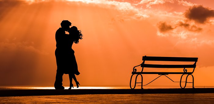 Self Sabotage – A Woman Turns Down Her Dream Life
