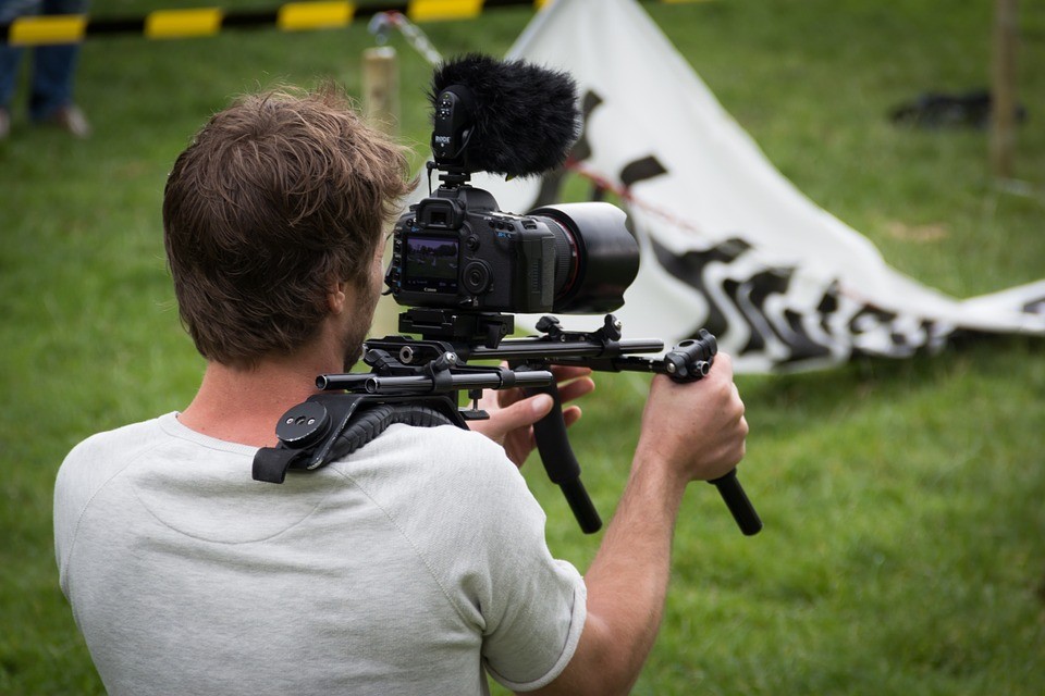 Corrupt Media Races To The Scene To Cover Up Potential Vaccine Poisoning