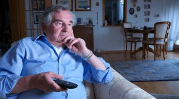 Why Our Social Engineers Pump Fake Laughter Into Their TV Shows